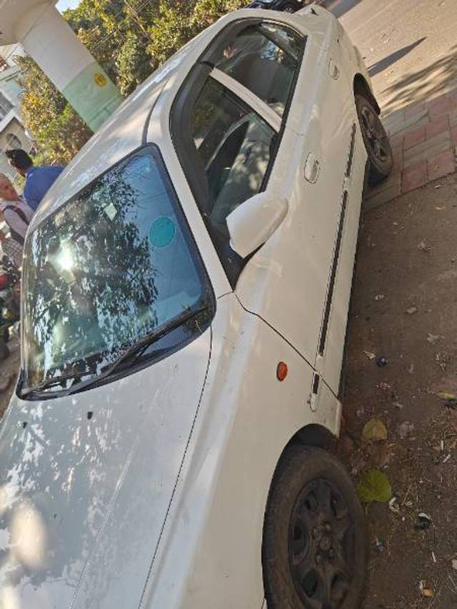 https://images10.gaadi.com/usedcar_image/4420100/original/e8712151cc1eb9db75f3373775a63d7b.jpg?imwidth=6401