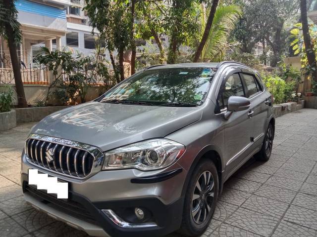 https://images10.gaadi.com/usedcar_image/4420137/original/2836a93953b78731030697b204c0e9d0.jpeg?imwidth=6402