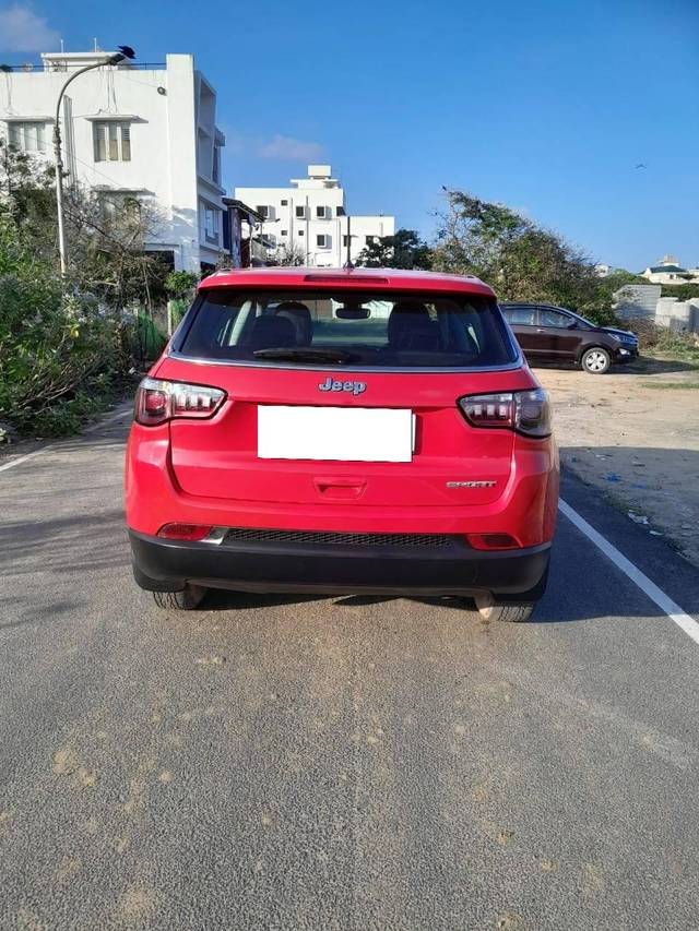 https://images10.gaadi.com/usedcar_image/4420169/original/processed_901c24a19e02df5d6102eda719eccf97.jpg?imwidth=6401