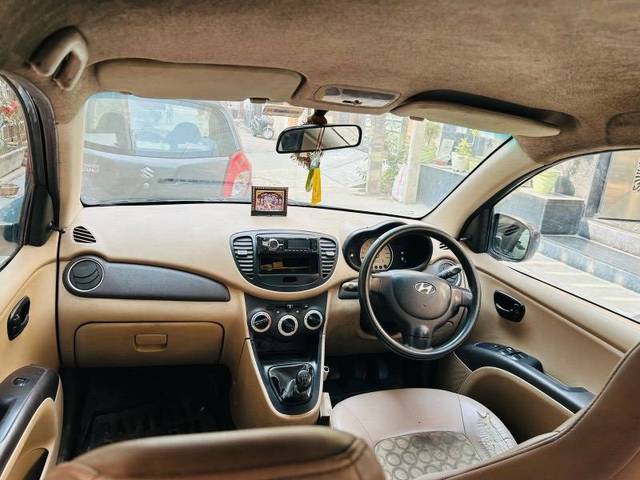 https://images10.gaadi.com/usedcar_image/4420171/original/effcd5de1d1dc420260e13d1e205f857.jpeg?imwidth=6402