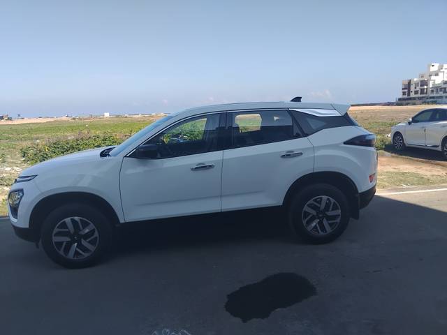 https://images10.gaadi.com/usedcar_image/4420188/original/82d5d6ce14875b97fced3389736d8243.jpg?imwidth=6402