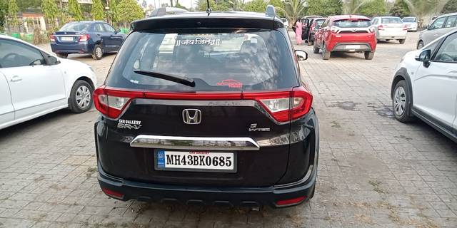 https://images10.gaadi.com/usedcar_image/4420204/original/c88b2cd2662ec16e678bafca8e56a2aa.jpg?imwidth=6401