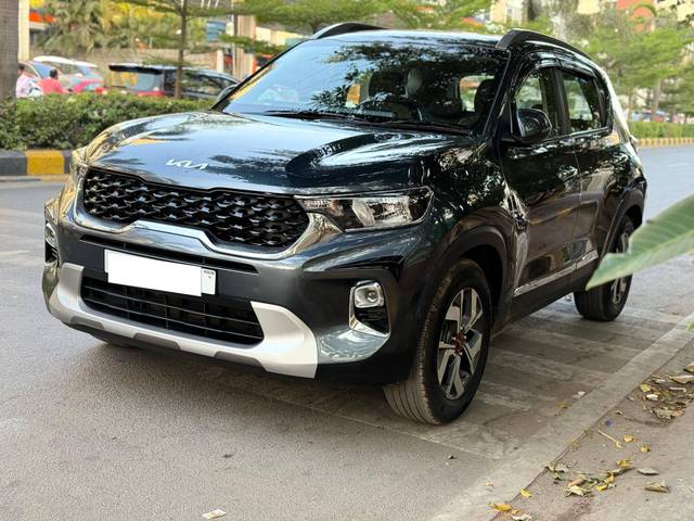 https://images10.gaadi.com/usedcar_image/4420219/original/processed_a264e716561e60dabd81fe52d5901bac.jpg?imwidth=6401