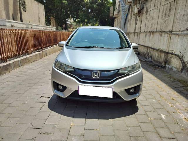 https://images10.gaadi.com/usedcar_image/4420239/original/processed_2150b10390f231da8950483f17fe7d6c.jpg?imwidth=6400