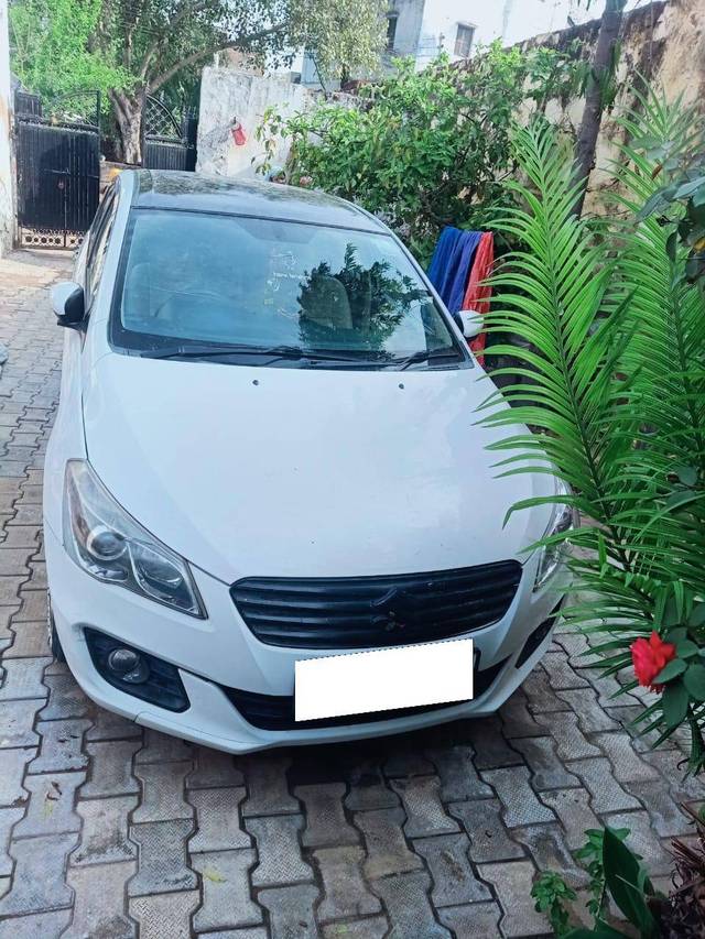 https://images10.gaadi.com/usedcar_image/4420243/original/b4b929e8bede2e4f020e66e75a734511.jpg?imwidth=6400