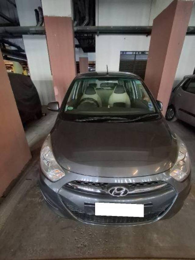 https://images10.gaadi.com/usedcar_image/4420253/original/18823c2df1632be28942c92f5b1df324.jpg?imwidth=6400