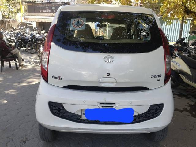 https://images10.gaadi.com/usedcar_image/4420257/original/processed_1314440e9a356e0e2f7c0b8ccd0a656f.jpg?imwidth=6401