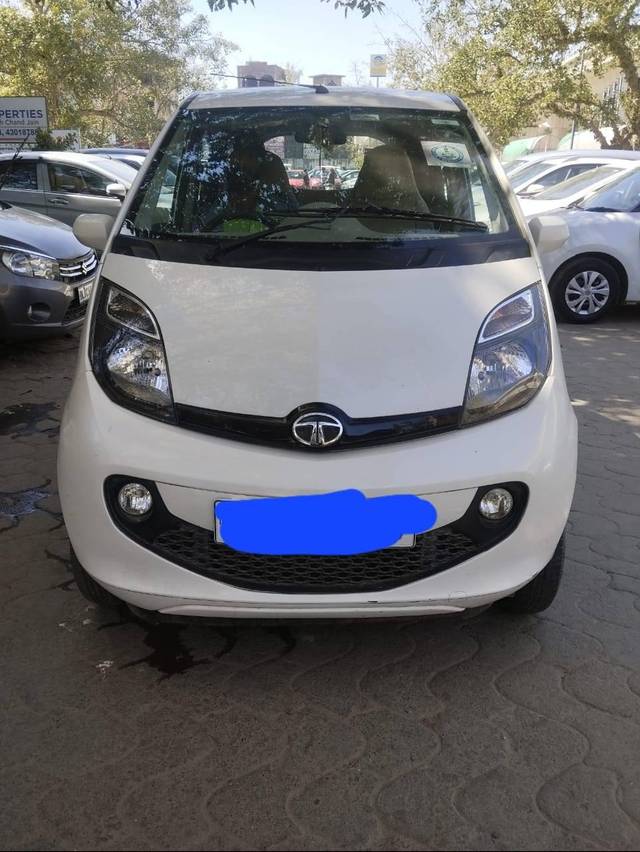 https://images10.gaadi.com/usedcar_image/4420257/original/processed_be22a45971123b357c6d2e096ab4f81f.jpg?imwidth=6402