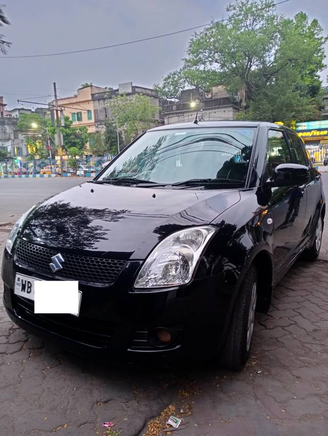 https://images10.gaadi.com/usedcar_image/4420304/original/c3eaa5b1461803ee6998e8daaafad59d.jpg?imwidth=6402