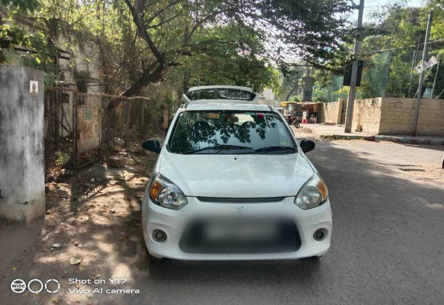 https://images10.gaadi.com/usedcar_image/4420318/original/fa8eac23e59953004be25610e33c10ec.jpg?imwidth=6402