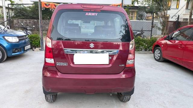 https://images10.gaadi.com/usedcar_image/4420407/original/processed_b40adc673112b0e10fb4425ec2fe59c7.jpg?imwidth=6401