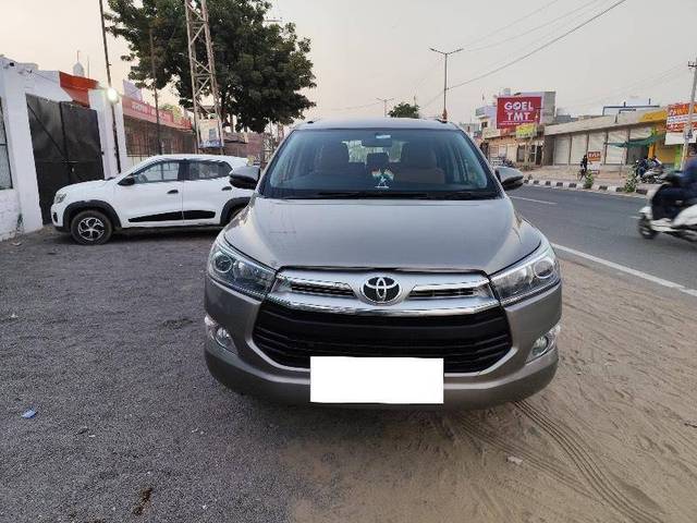 https://images10.gaadi.com/usedcar_image/4420409/original/59dca958469ff073a58d37cde4b0c635.jpeg?imwidth=6401