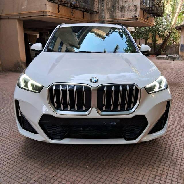 https://images10.gaadi.com/usedcar_image/4420487/original/processed_1eb39a9814779d7fb6dd040501fa7473.jpg?imwidth=6400