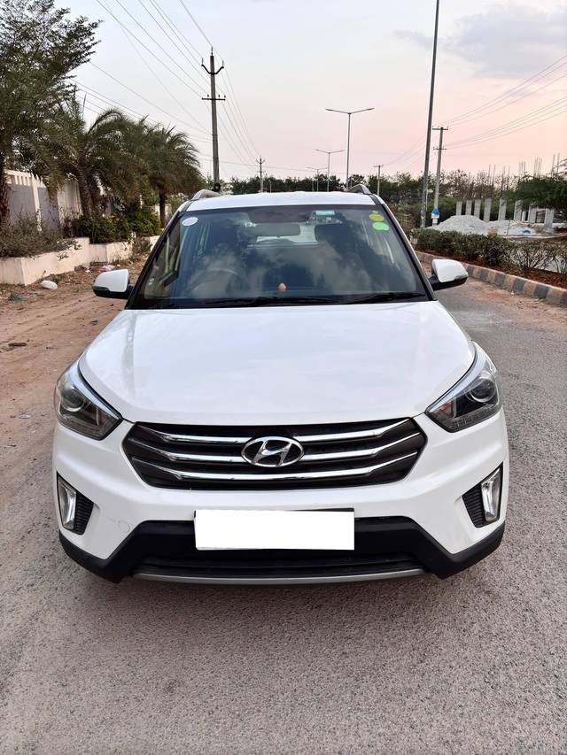 https://images10.gaadi.com/usedcar_image/4420603/original/processed_f1a9c18d38cbd1799de79dc65c08eb53.jpg?imwidth=6400