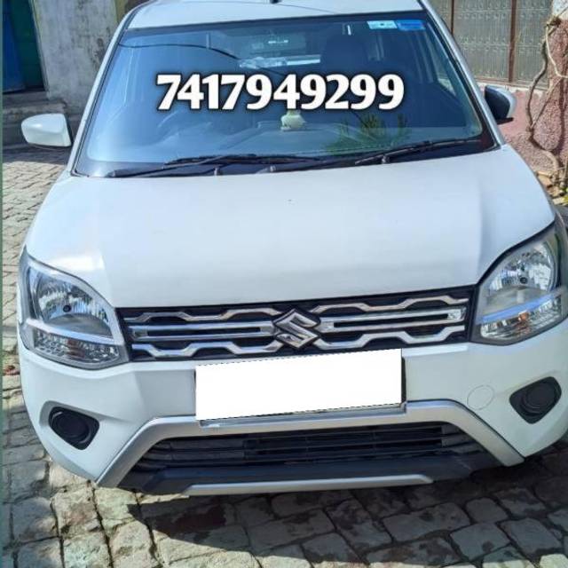 https://images10.gaadi.com/usedcar_image/4420765/original/processed_aa71e2e1-c237-4269-a6f2-2a61e1565755.jpg?imwidth=6402