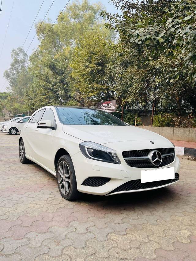 https://images10.gaadi.com/usedcar_image/4421003/original/processed_5c15582aa3a4a81507e1825a020dc6f6.jpg?imwidth=6400