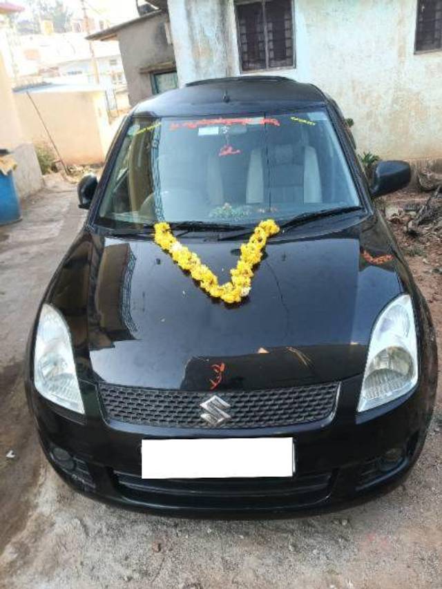 https://images10.gaadi.com/usedcar_image/4421038/original/8bbf4bf1f29eb32bd975dccab9d49d9d.jpg?imwidth=6400