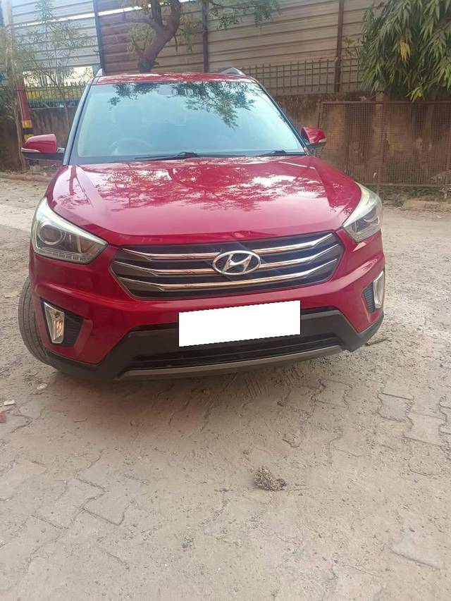 https://images10.gaadi.com/usedcar_image/4421057/original/processed_d3dada8ec6011f4f19de8381afb88f80.jpg?imwidth=6402