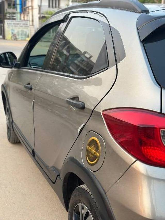 https://images10.gaadi.com/usedcar_image/4421097/original/f50783708051232373cd0bedd0b80e83.jpeg?imwidth=6400