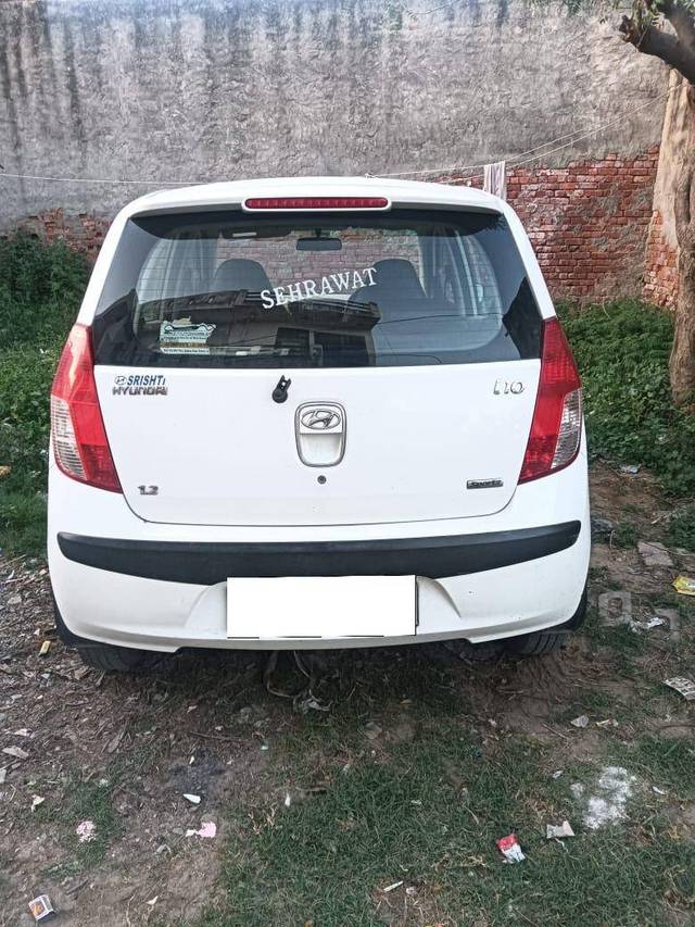 https://images10.gaadi.com/usedcar_image/4421216/original/4477591043c8d0c41afe0d4e33693fe2.jpg?imwidth=6402