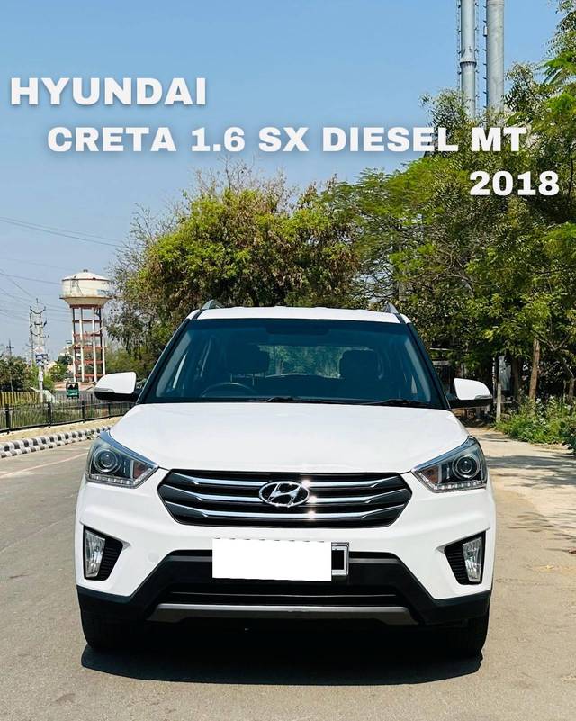 https://images10.gaadi.com/usedcar_image/4421346/original/processed_d0571e960b531159c0e91ea8c2887741.jpg?imwidth=6400