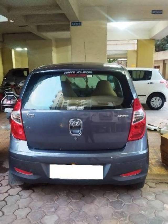 https://images10.gaadi.com/usedcar_image/4421367/original/b4e4c0c95d3bdbc2a184e10f474664fd.jpg?imwidth=6402