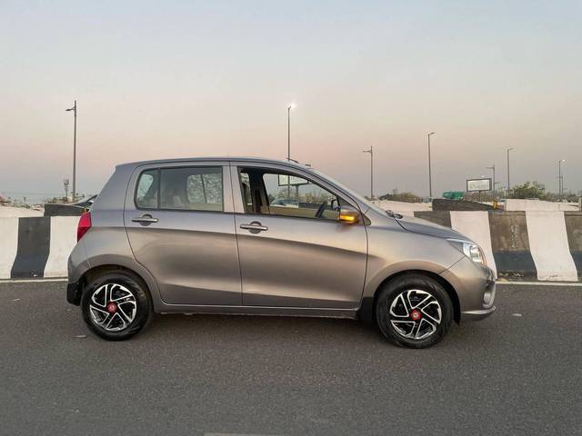 https://images10.gaadi.com/usedcar_image/4421426/original/processed_3d553caf43add661efbdd94b112cb219.jpg?imwidth=6401