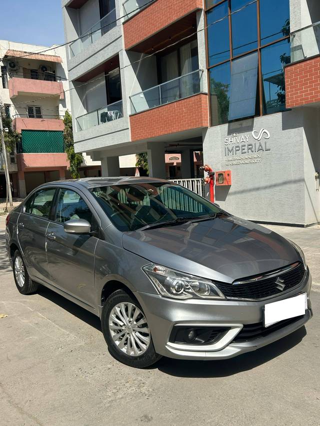 https://images10.gaadi.com/usedcar_image/4421461/original/processed_d1543402b256d02d9e53c0293108ae78.jpeg?imwidth=6400