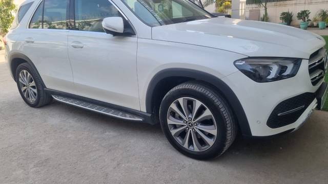 https://images10.gaadi.com/usedcar_image/4421488/original/a07a7a1f6c9e3f9299a4af60c1d3df9f.jpg?imwidth=6400