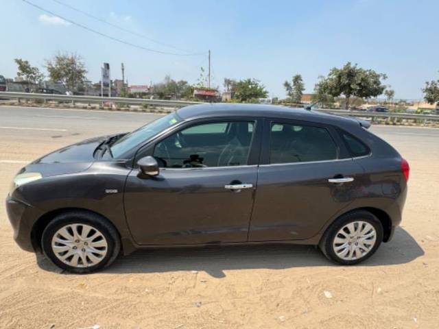 https://images10.gaadi.com/usedcar_image/4421572/original/f32ed62a54c5b62ae0ceabb5aa868f7b.jpeg?imwidth=6400