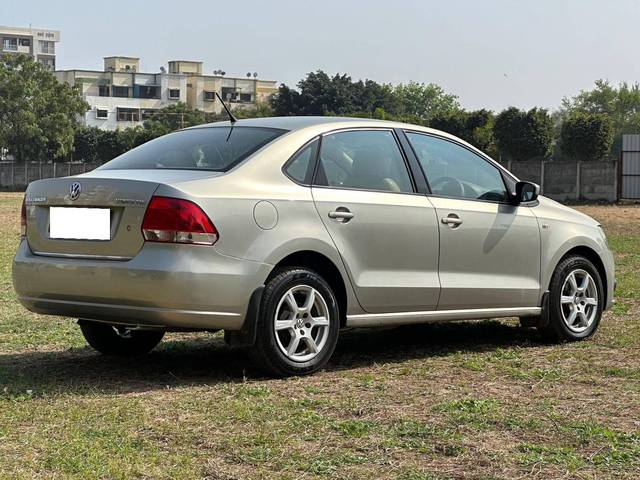 https://images10.gaadi.com/usedcar_image/4421666/original/processed_896146fbe06031a9267e5208a0fe31b4.jpg?imwidth=6401