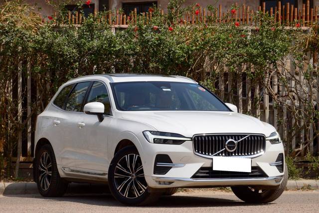 https://images10.gaadi.com/usedcar_image/4421746/original/processed_a830487f6875fe1d452114a5eda48286.jpg?imwidth=6400