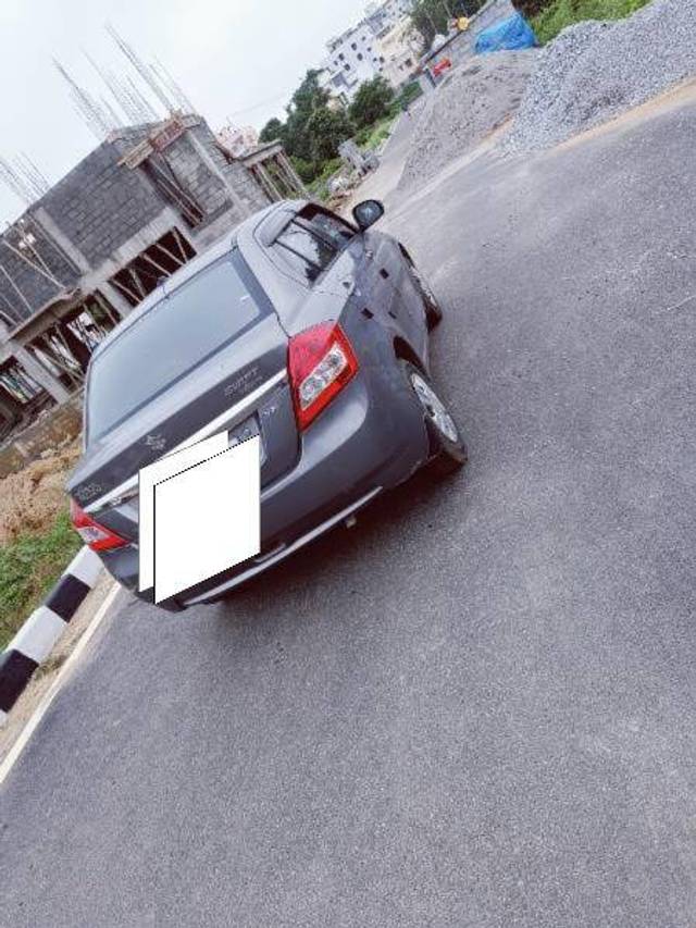 https://images10.gaadi.com/usedcar_image/4421782/original/59972a052809c6a0808ff5797efaea98.jpg?imwidth=6401