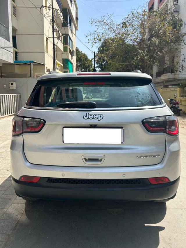 https://images10.gaadi.com/usedcar_image/4421931/original/processed_7d9c83ba866bae0f312d57d6fbdfd390.jpeg?imwidth=6401