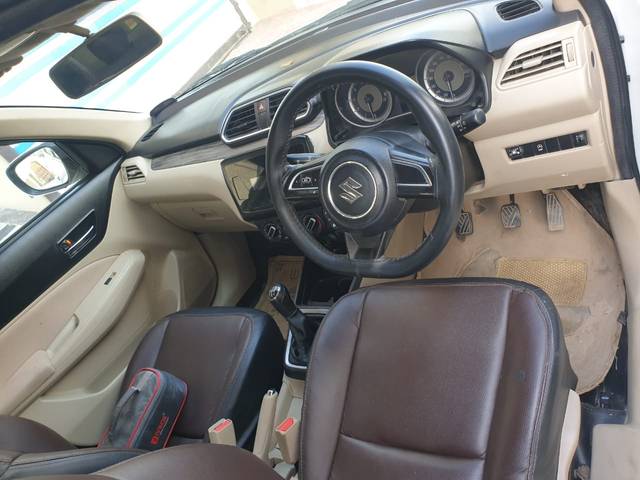 https://images10.gaadi.com/usedcar_image/4421932/original/0475f8f476628076bd673369b2779fe3.jpg?imwidth=6402