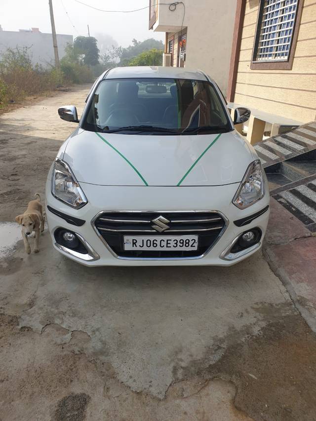 https://images10.gaadi.com/usedcar_image/4421932/original/cf7fd503e89d60094c2a70b148fdafab.jpg?imwidth=6400