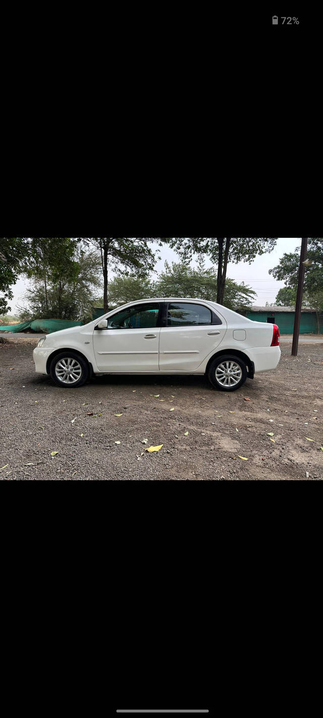 https://images10.gaadi.com/usedcar_image/4421963/original/processed_2c2e970bf42dc4bdac7b44f6ee66c4ac.png?imwidth=6401