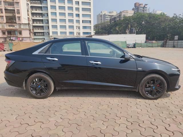 https://images10.gaadi.com/usedcar_image/4422006/original/8eecf5582dfb88df9951951ec4006209.jpeg?imwidth=6401