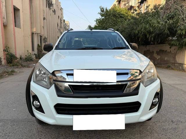 https://images10.gaadi.com/usedcar_image/4422186/original/processed_0ba128fb76e6a551ba692d9c2d27aa8a.jpg?imwidth=6400