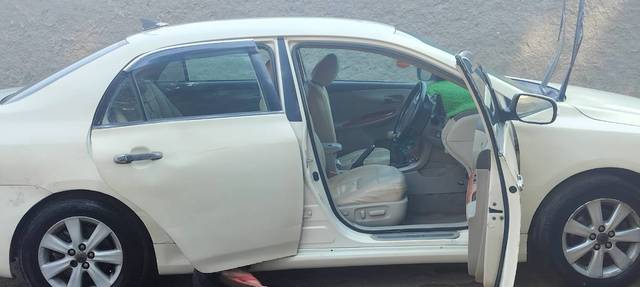 https://images10.gaadi.com/usedcar_image/4422232/original/5abb5de960234d1433d06ad34603073b.jpg?imwidth=6401