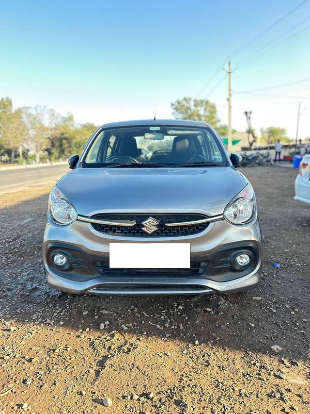 https://images10.gaadi.com/usedcar_image/4422233/original/processed_c7004d4efeb786f019e3a264d71443c7.jpg?imwidth=6402