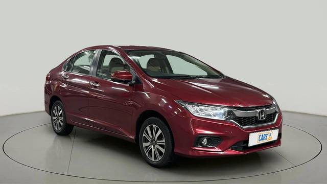 https://images10.gaadi.com/usedcar_image/4422388/original/ae3cdc3fa7e49236403d89bc5703b845.jpg?imwidth=6400