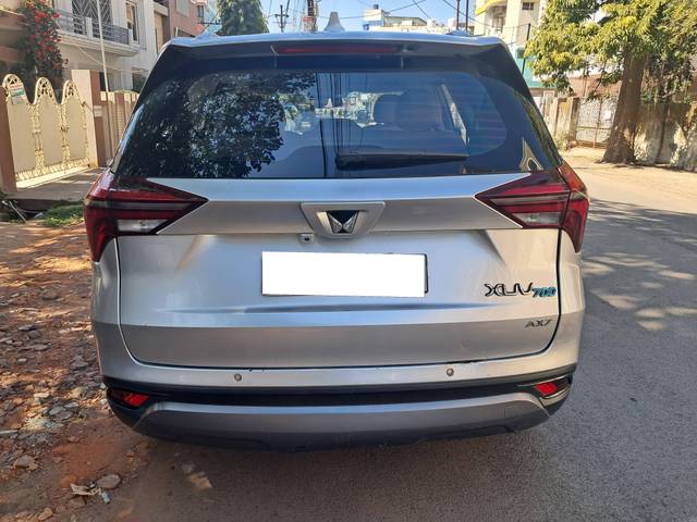 https://images10.gaadi.com/usedcar_image/4422426/original/processed_74789c6f2cc315ddf17841d84e37c543.jpg?imwidth=6401