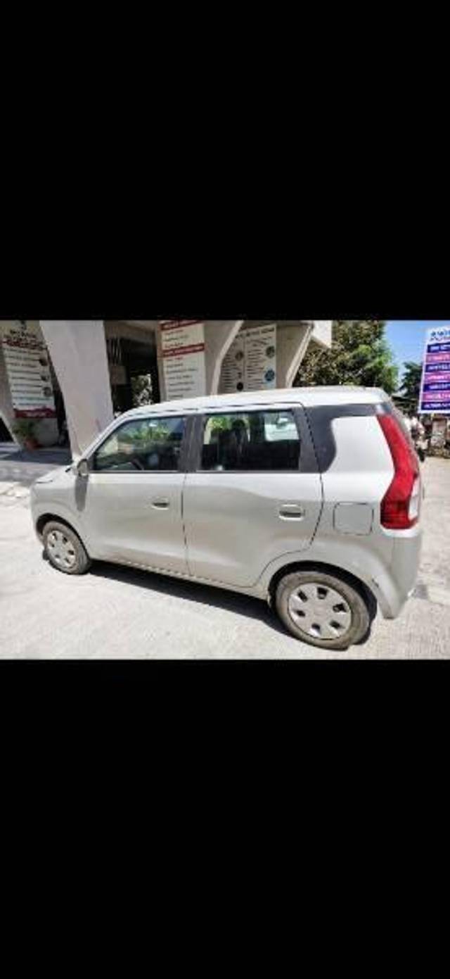 https://images10.gaadi.com/usedcar_image/4422454/original/processed_02516b3a09f45e49918ed2dc5e690686.jpg?imwidth=6400