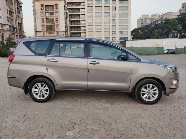 https://images10.gaadi.com/usedcar_image/4422474/original/2dd191c9dc3d5de1e67c7ec96ca1a140.jpeg?imwidth=6401