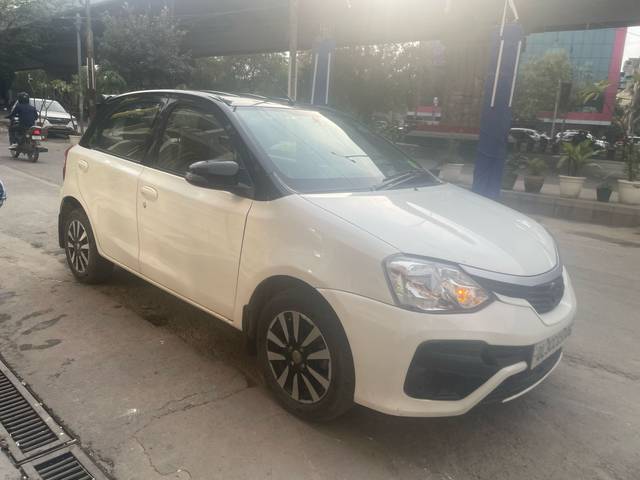 https://images10.gaadi.com/usedcar_image/4422588/original/78d0da373c8d6ed41cc7fd3c453dab43.jpg?imwidth=6400