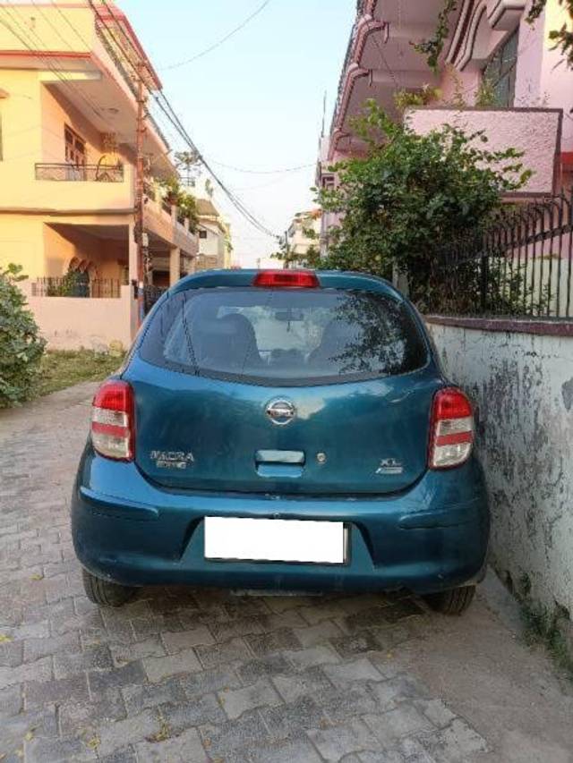 https://images10.gaadi.com/usedcar_image/4422602/original/processed_4f7bb86d-271e-4b1a-90d3-4c29831b83be.jpg?imwidth=6401