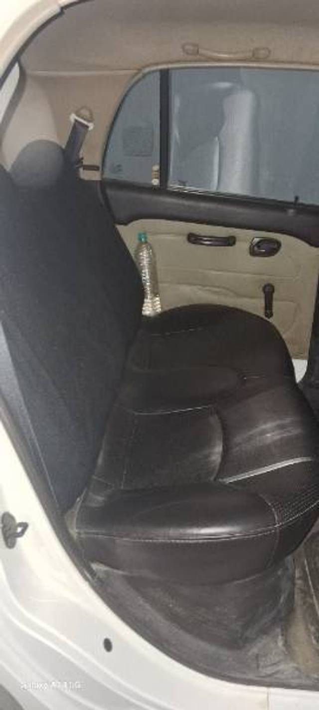 https://images10.gaadi.com/usedcar_image/4422706/original/bfcf6377b2d17dcebdddec82651d8c5f.jpg?imwidth=6400