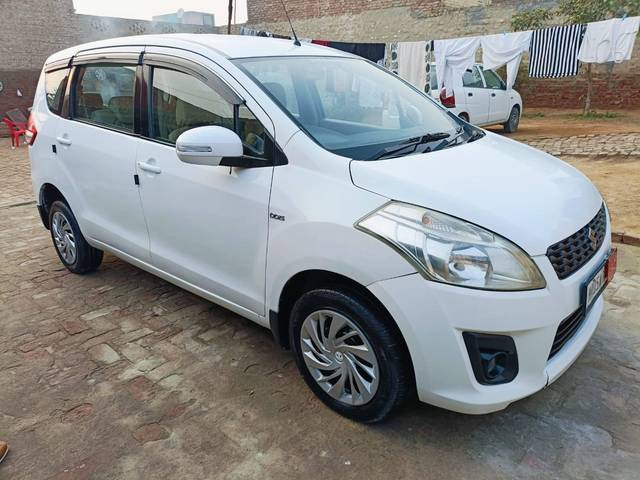 https://images10.gaadi.com/usedcar_image/4422738/original/processed_2002461eddb54f9bc7b8e7d277a64a4c.jpg?imwidth=6400