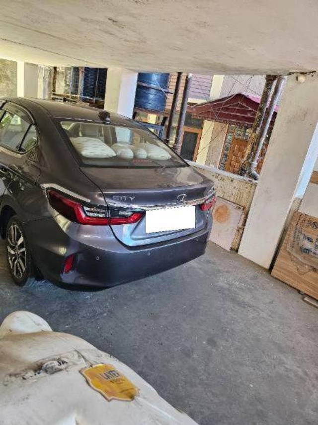 https://images10.gaadi.com/usedcar_image/4422841/original/82fe74fcbd516586df630190e8dcb6ae.jpg?imwidth=6402
